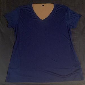 Dark Blue XXL Champion Thermal shirt.